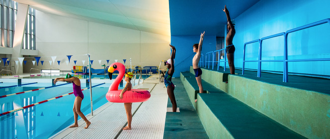 SWIMMINGPOOL